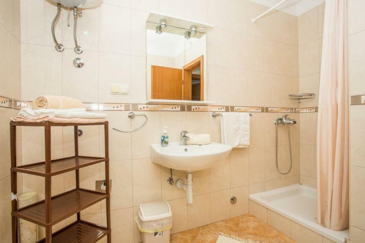 Apartments Macolic راب المظهر الخارجي الصورة