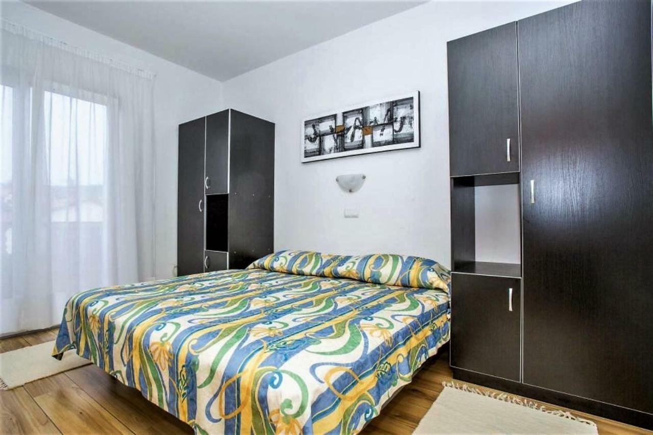 Apartments Macolic راب المظهر الخارجي الصورة